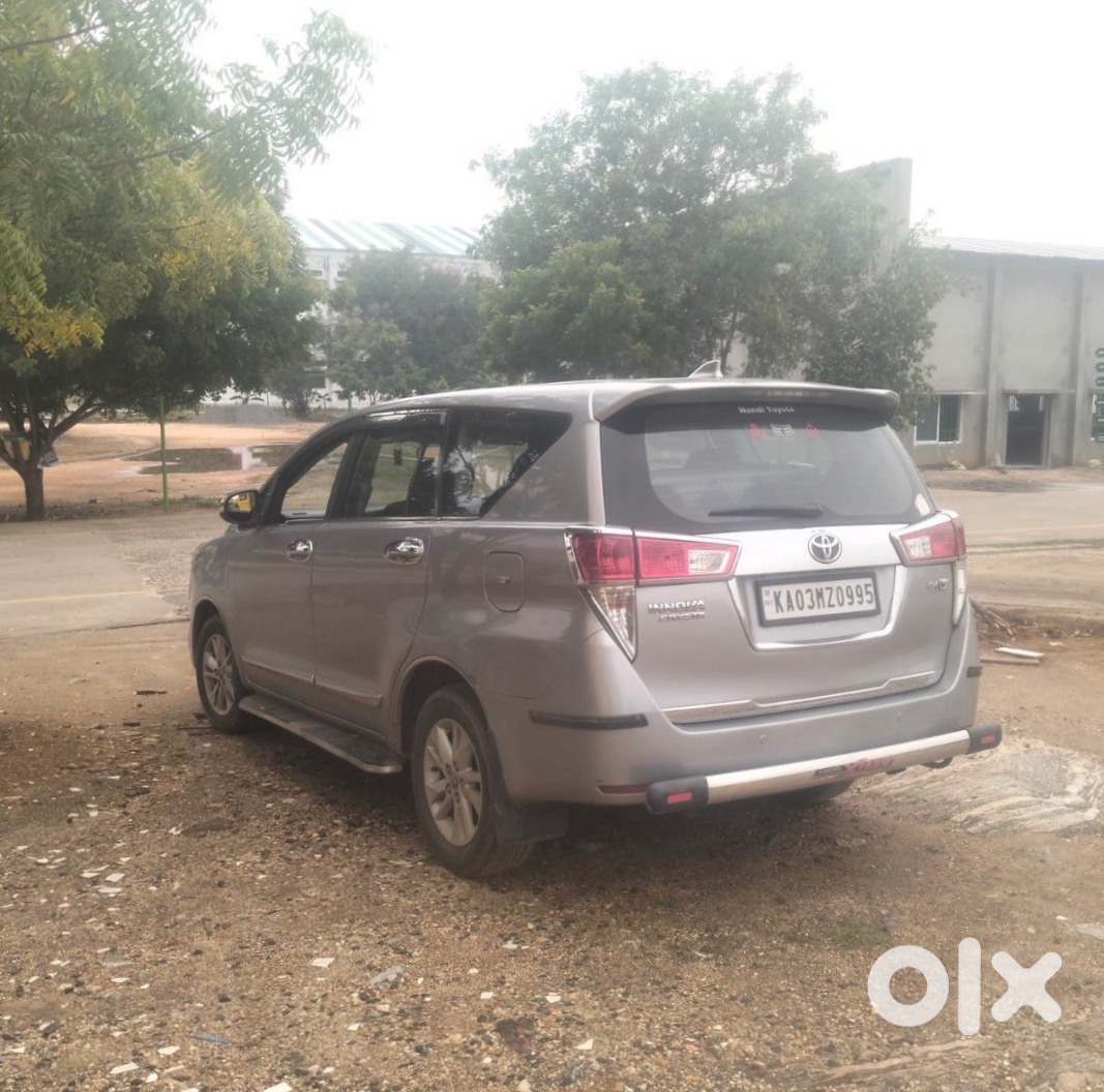 2019 Toyota Innova Crysta