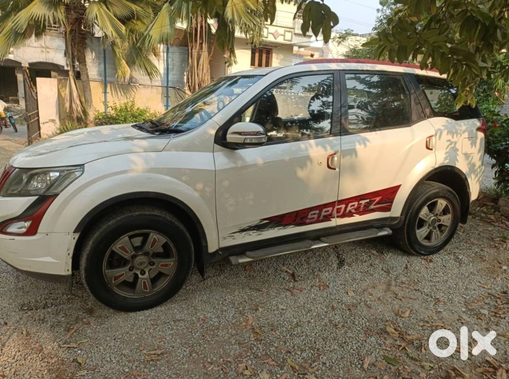 2018 Mahindra Xuv500 - Petrol Manual