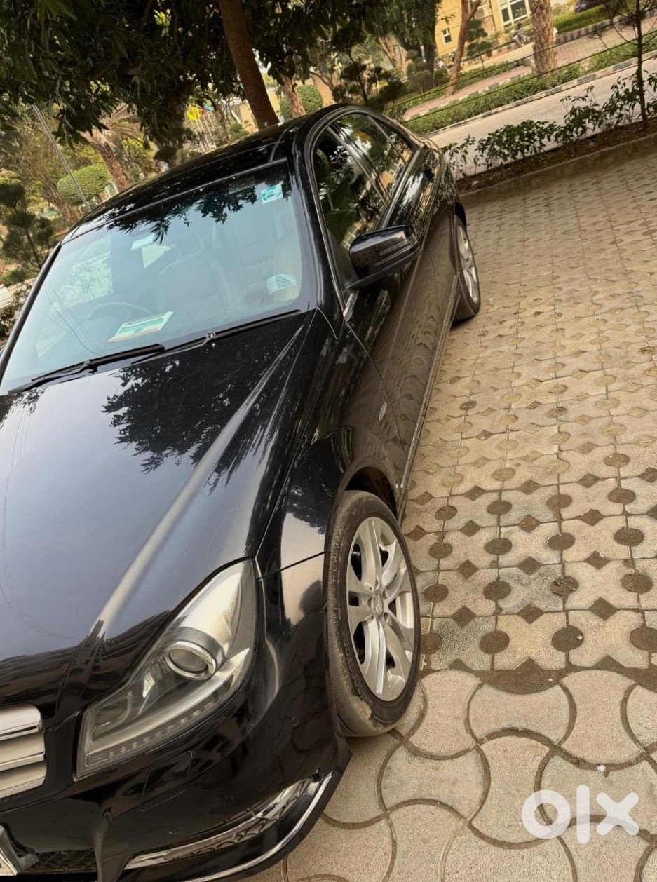 2019 Mercedes-benz C-class | 95k Km | Diesel Manual
