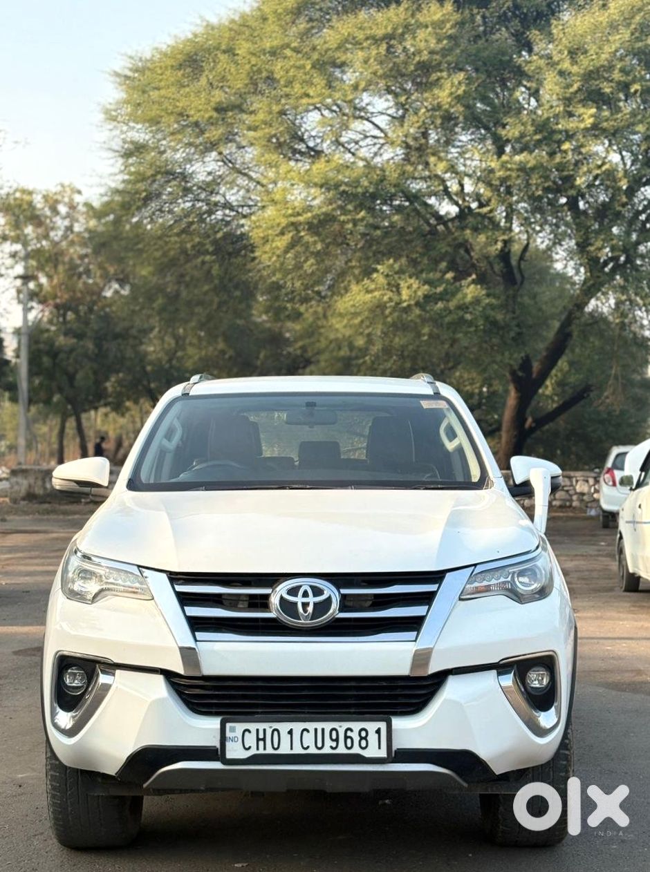 2017 Toyota Fortuner Cng Automatic