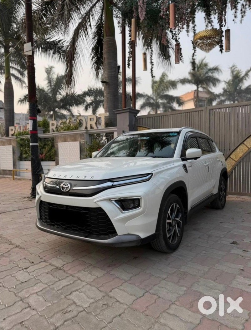 2024 Toyota Urban Cruiser Hyryder | Diesel Manual