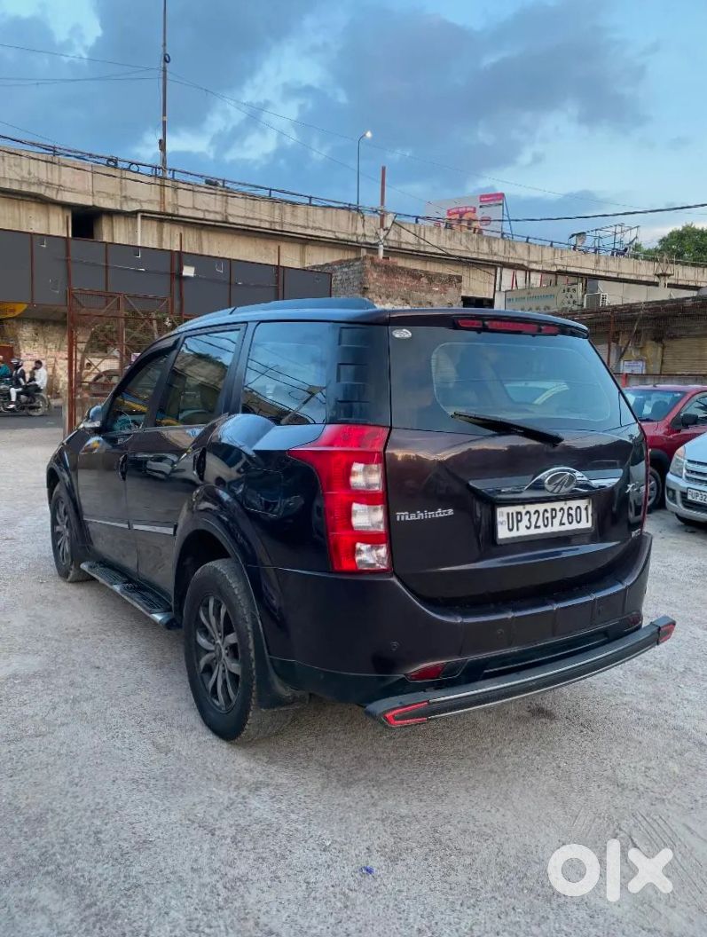 Urgent: Mahindra Xuv500 2021