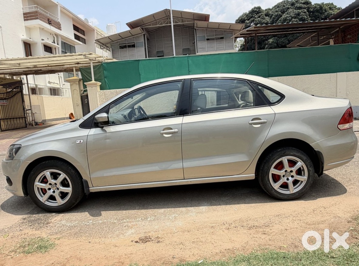 Vw Vento Petrol 2014