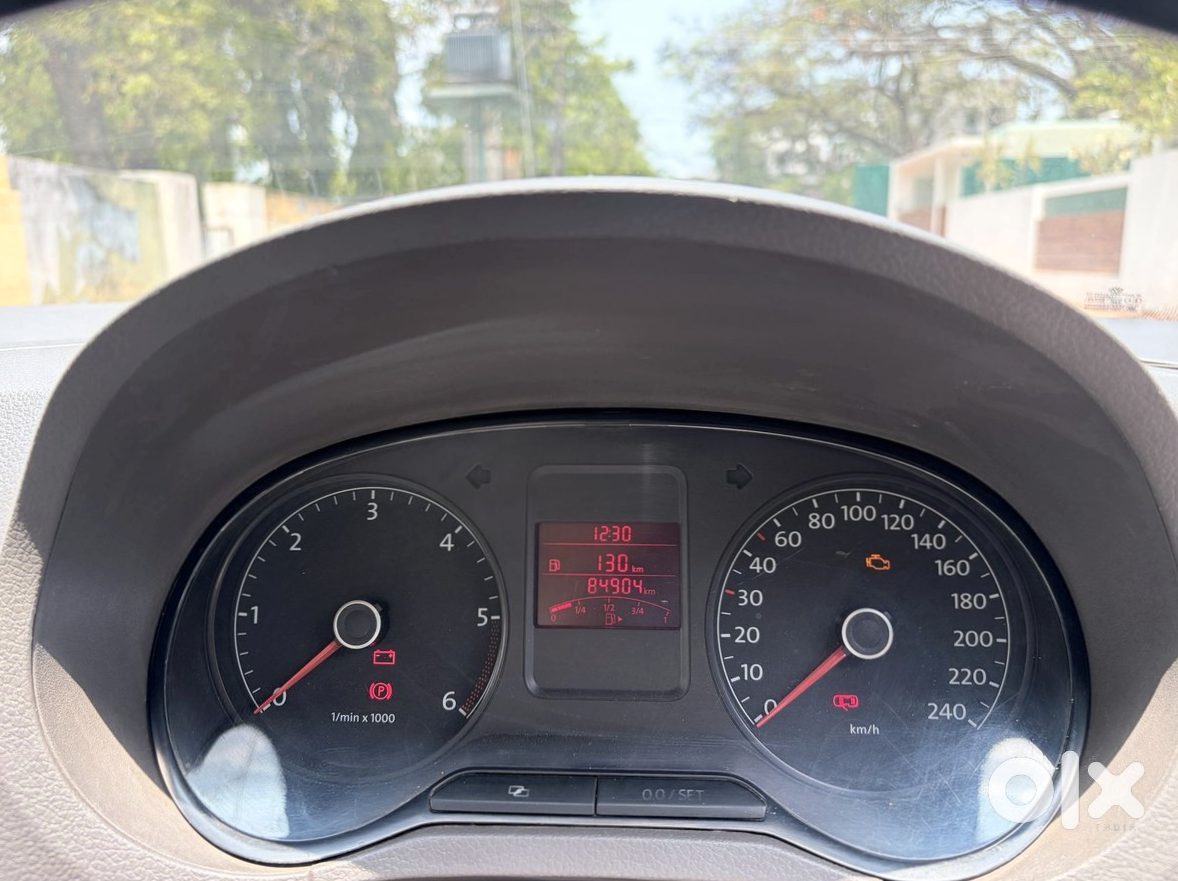 Vw Vento Petrol 2014