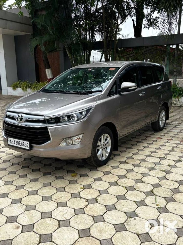 2018 Toyota Innova Crysta Petrol Manual