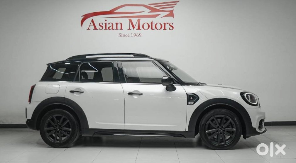 Mini Cooper Countryman - Premium Car