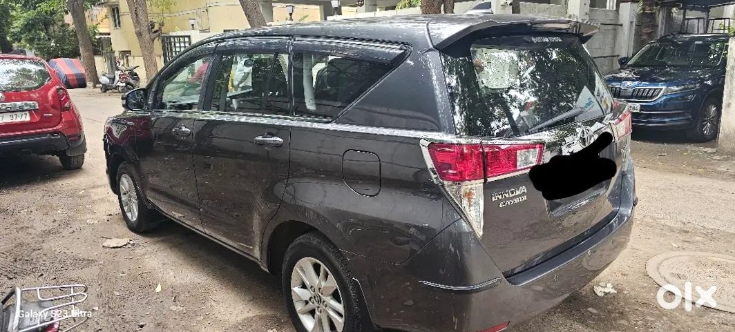 Toyota Innova Crysta 2023