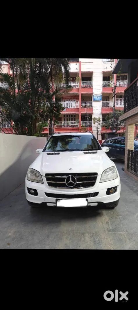 2010 Mercedes-benz M-class | Petrol Automatic