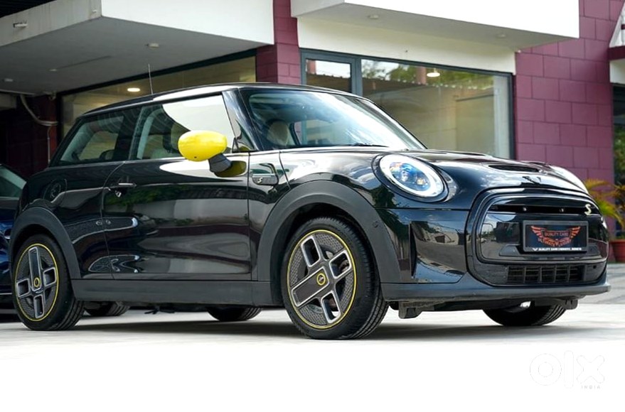 2022 Mini Cooper Se - Electric Luxury Car