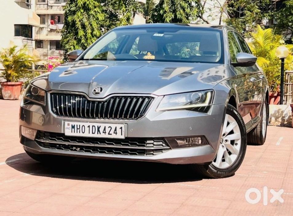 Skoda Superb - Automatic 2023