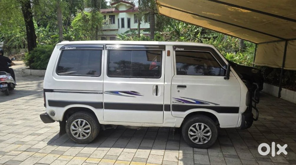 2017 Maruti Suzuki Omni - Automatic