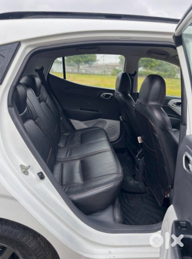 Grand I10 Nios 2020 - Family Car