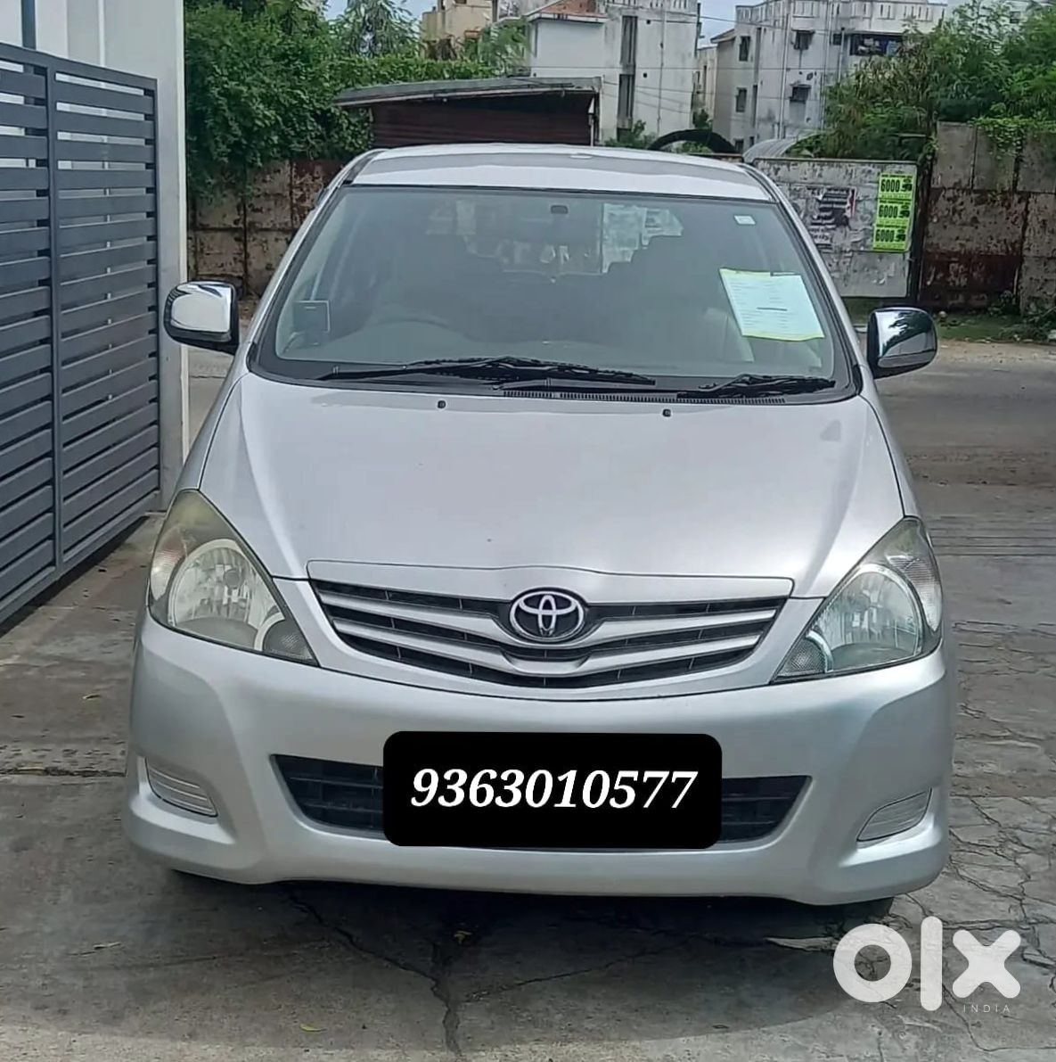 2018 Toyota Innova | 122581 Km | Petrol Manual