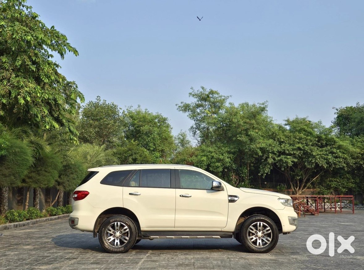 2013 Ford Endeavour - Cng Powerhouse