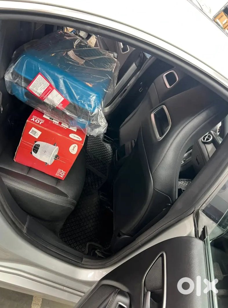 Mercedes Benz Cla | 2012 | Petrol | Manual Transmission