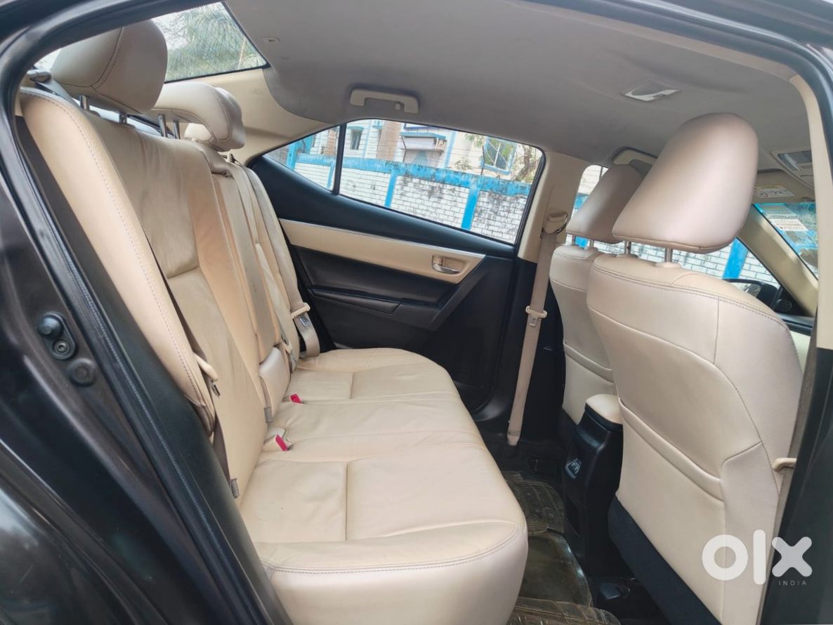 2019 Toyota Corolla Altis - Company Service Record