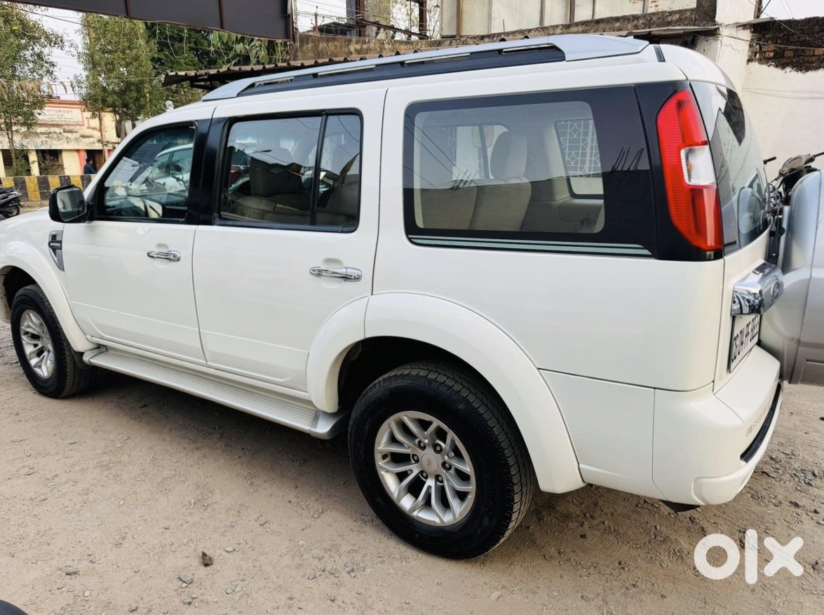 2013 Ford Endeavour Petrol Manual