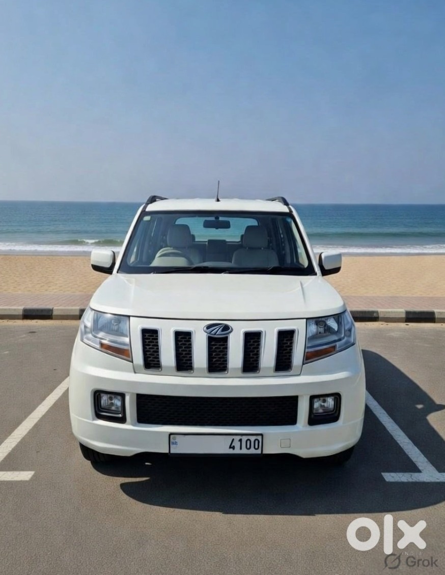 2016 Mahindra Tuv 300 - Automatic Petrol