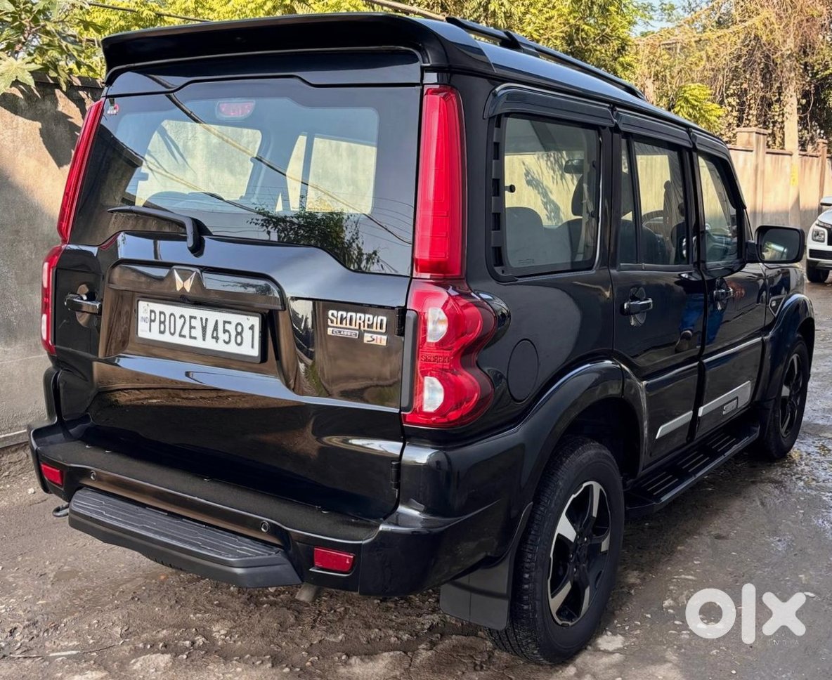 2016 Mahindra Scorpio Classic Cng