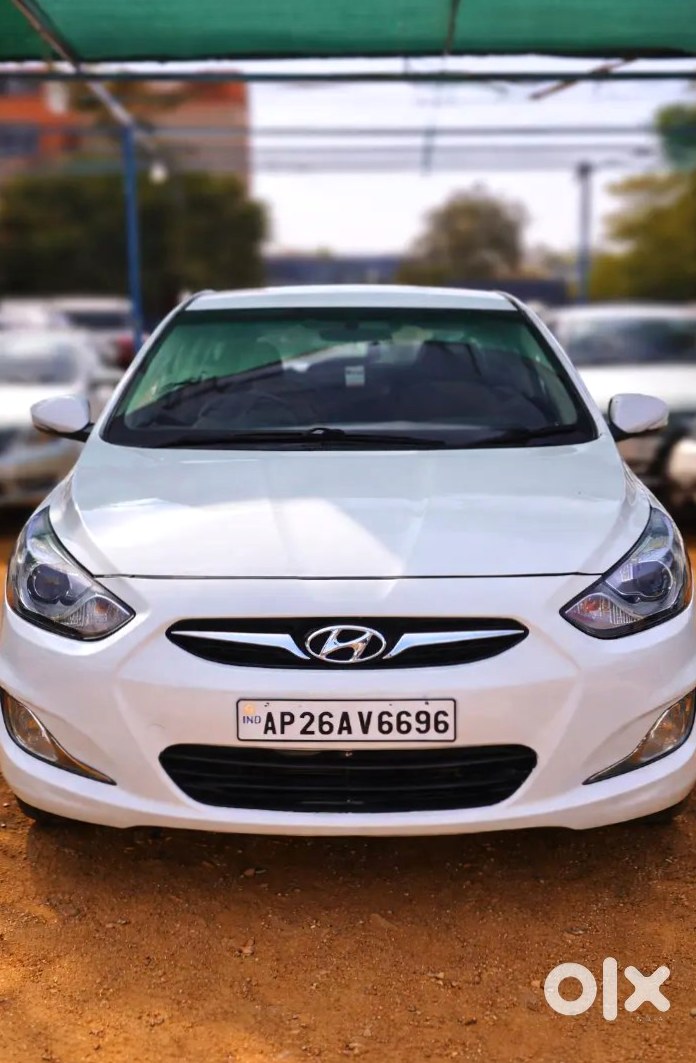 Hyundai Verna 2014 Petrol Manual