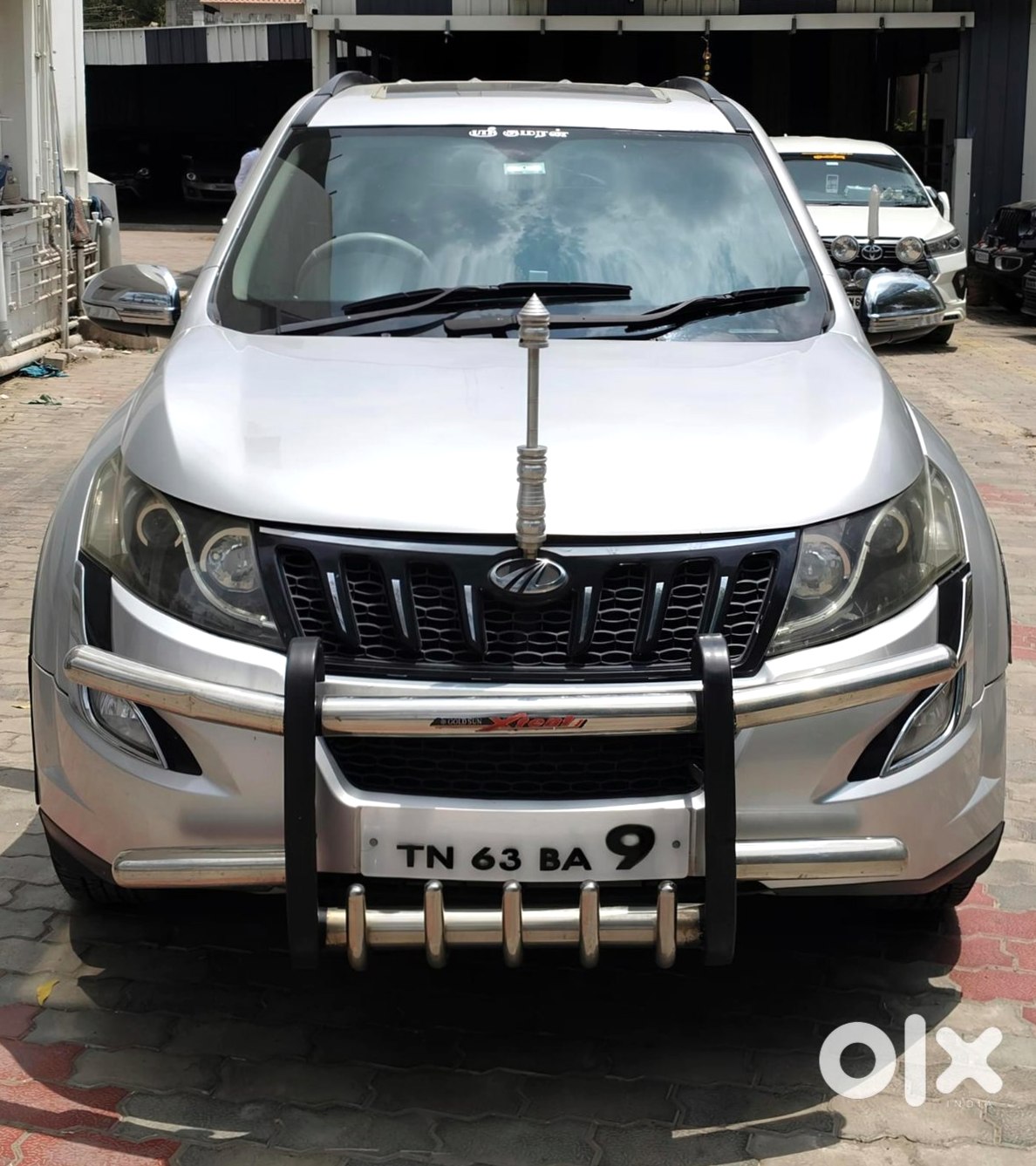Mahindra Xuv500 - Office Use Vehicle