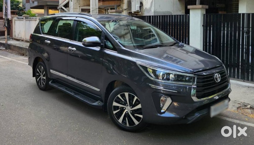 2021 Toyota Innova Crysta - Automatic