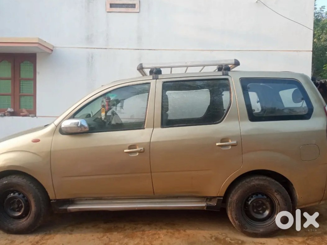 Maruti Baleno 2012 - Hatchback Style