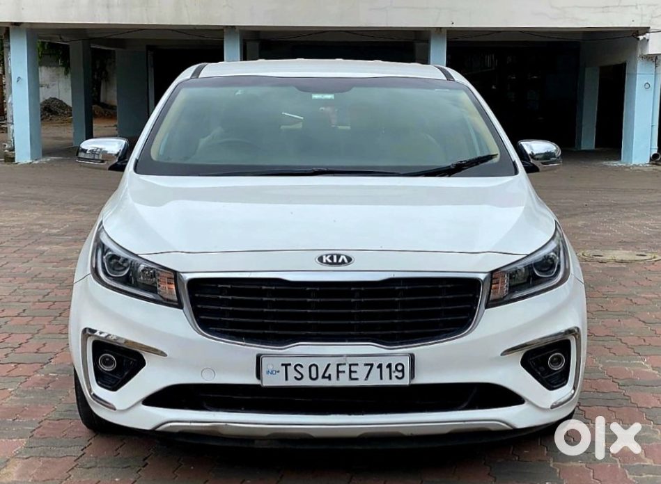 Kiya Carnival 2023 - Like New