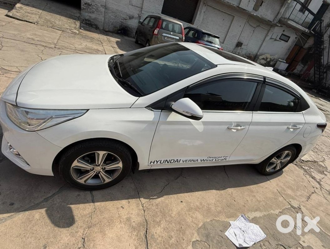 Verna 2011 Petrol Manual - Excellent Condition
