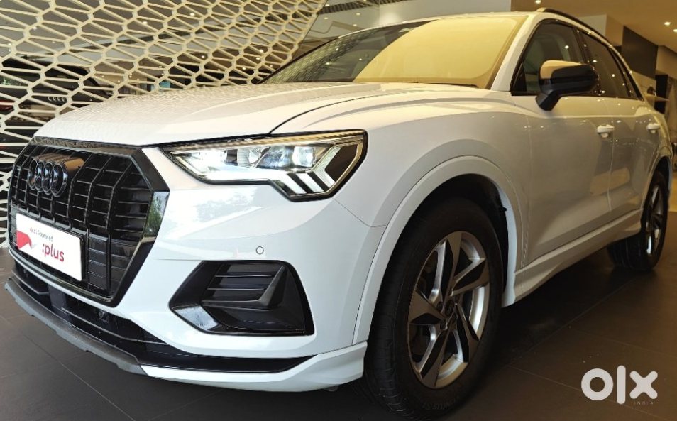 2015 Audi Q3 - Premium Suv