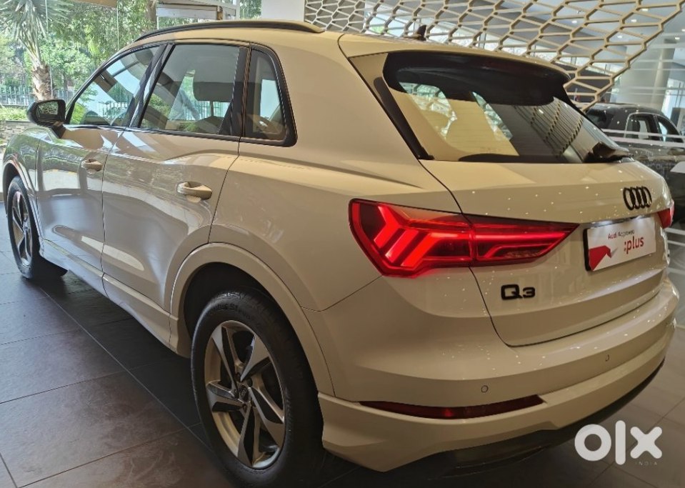2015 Audi Q3 - Premium Suv