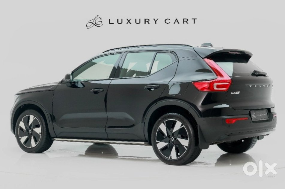 Volvo Ex40 2024 - Like New