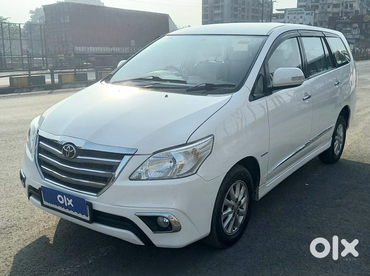 Toyota Innova 2010 Petrol Automatic