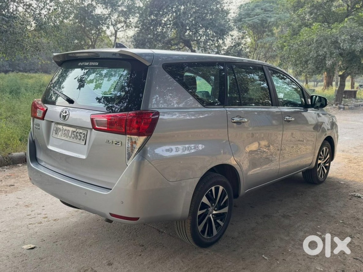 Toyota Innova Crysta 2020