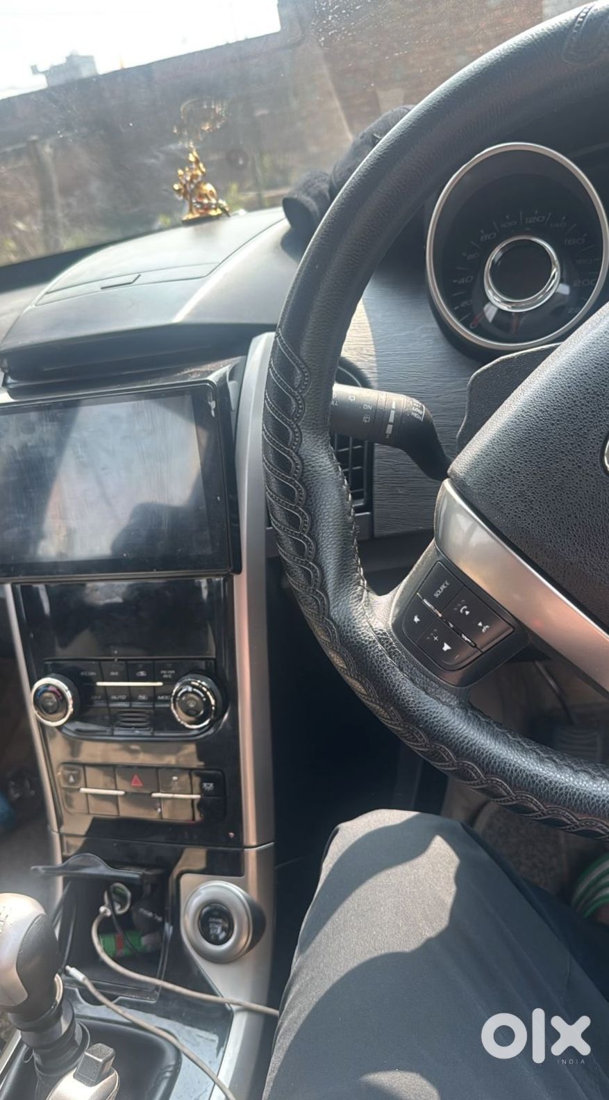 Mahindra Xuv500 Petrol 2019