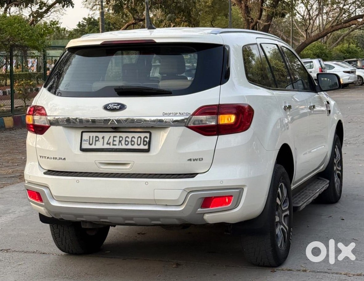 Ford Endeavour Cng 2015