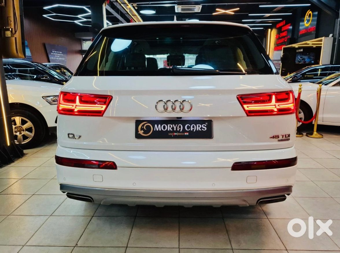 Urgent: 2016 Audi Q7 Cng Automatic