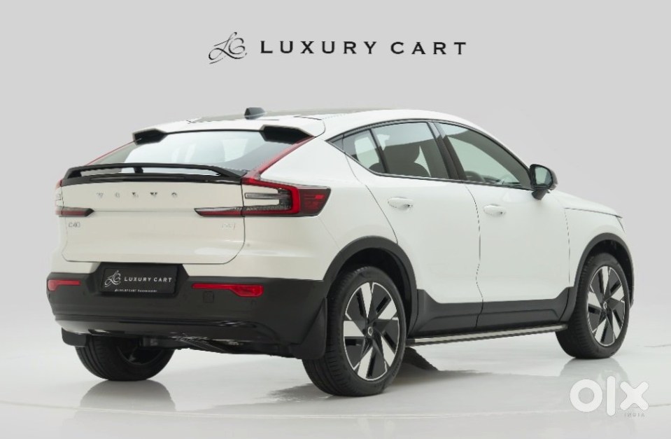 2023 Volvo C40 Recharge Electric - Luxury Ev