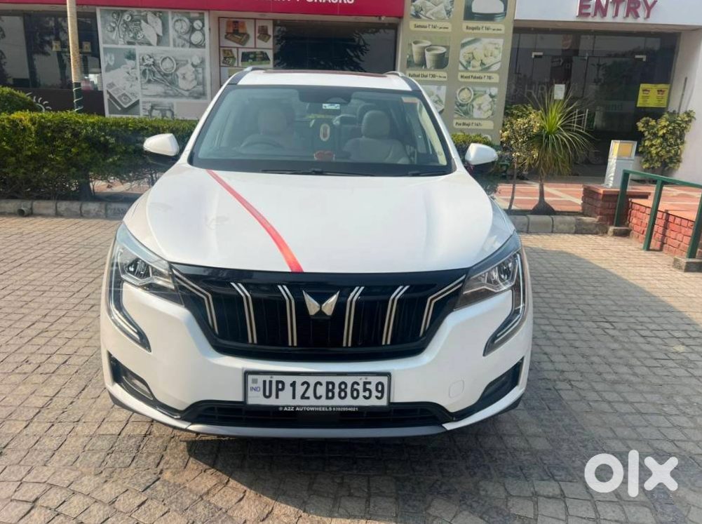 Xuv700 Premium Petrol Automatic