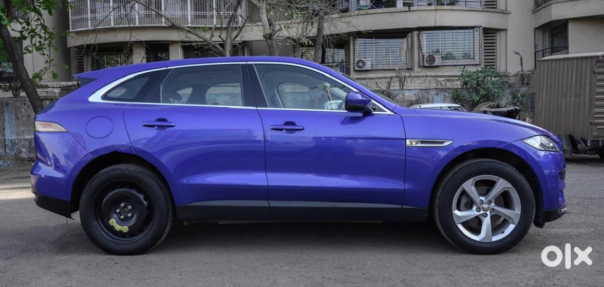 Jaguar F-pace 2019 - Luxury Sedan