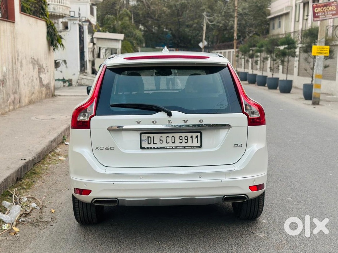 Volvo Xc60 | Premium Sedan | Must See