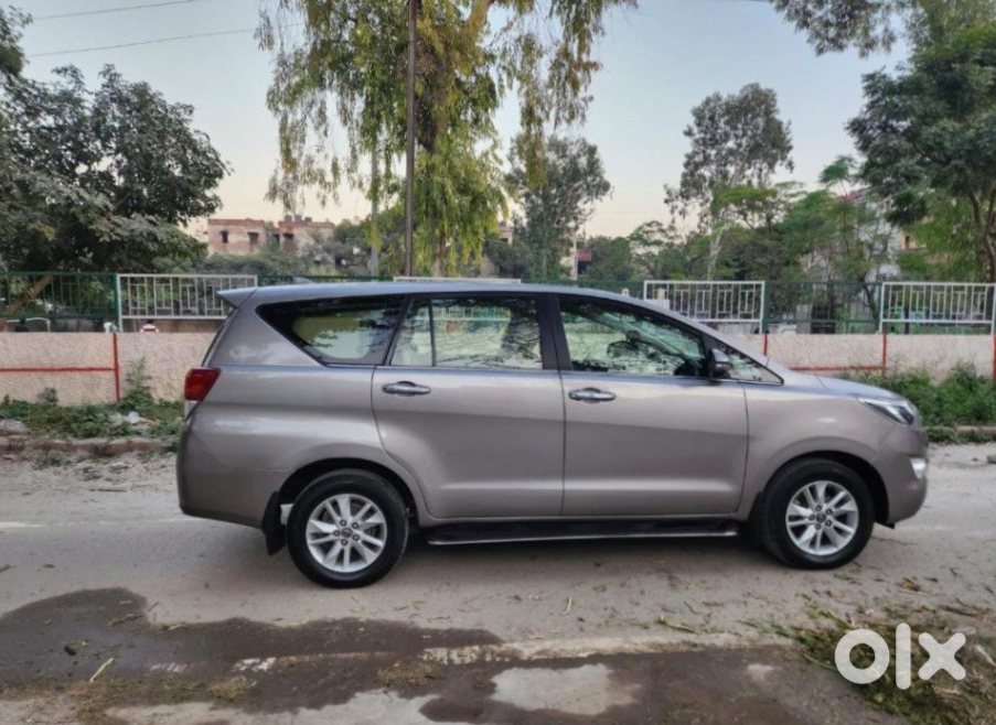 2025 Toyota Innova Crysta - Latest Model