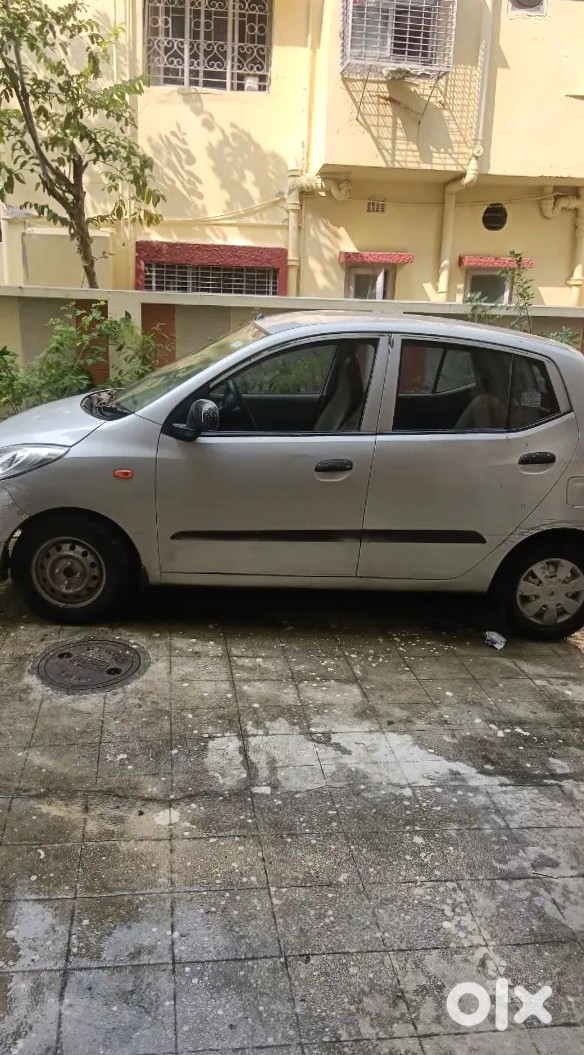 2011 Hyundai Grand I10 | ₹406k | 104,163km | Cng | Automatic