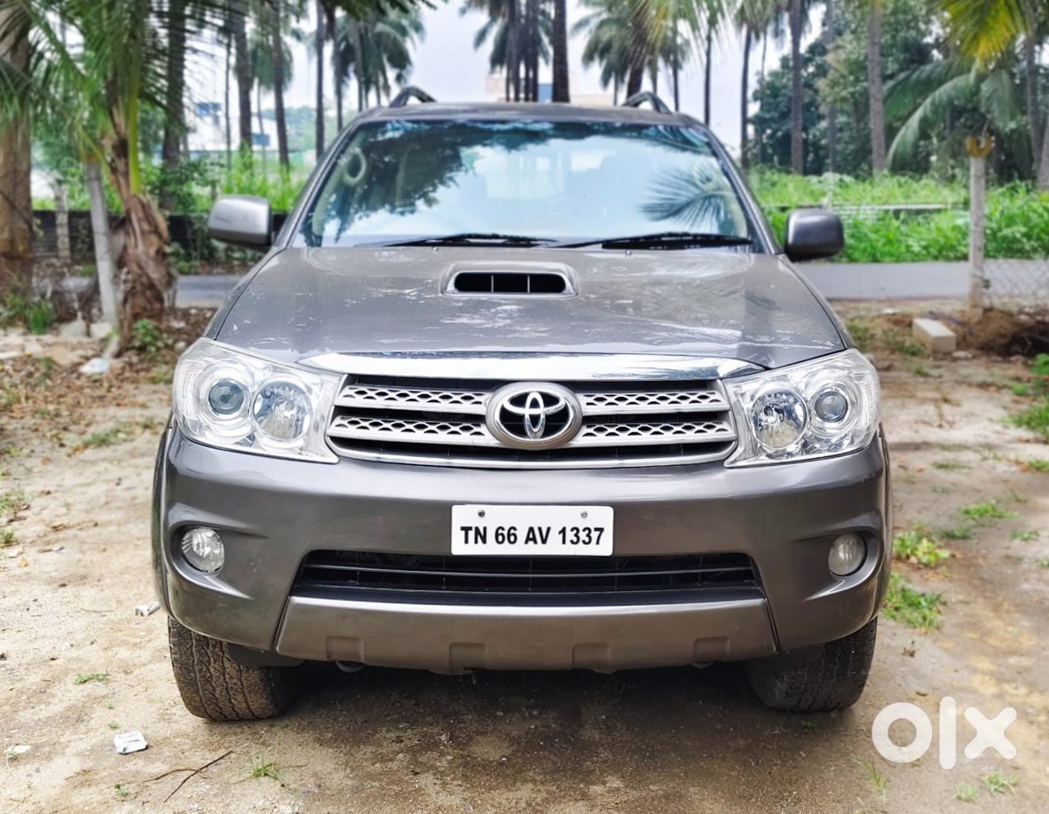 Fortuner 2014 - Family Car