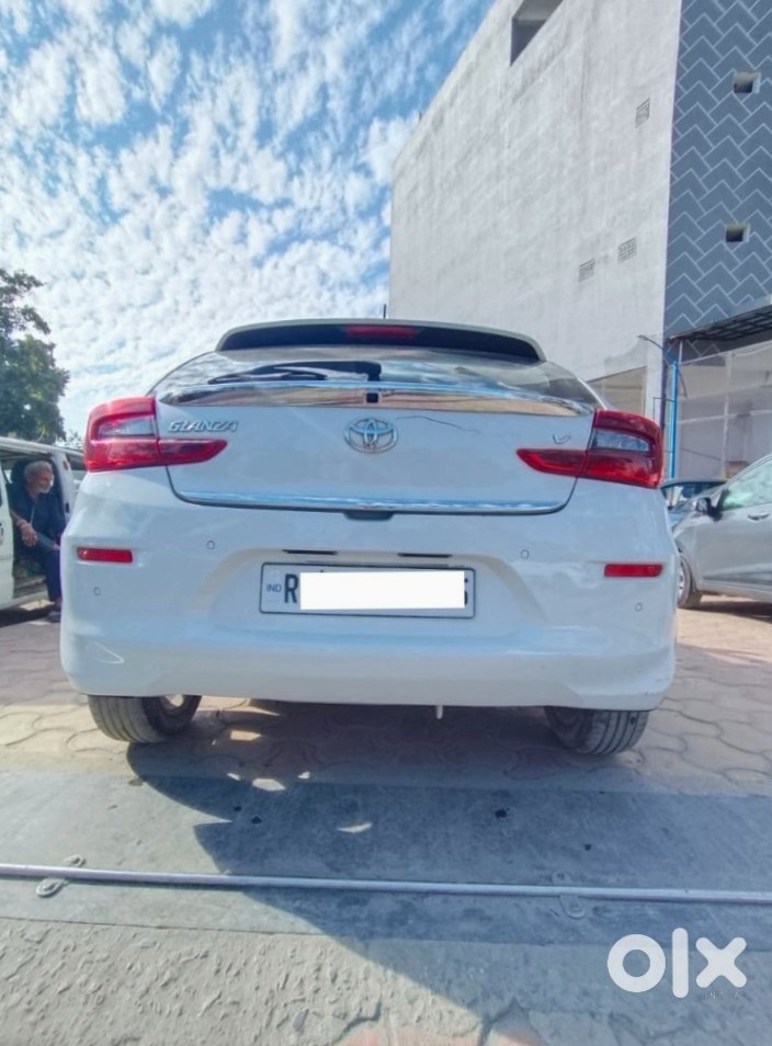 2023 Toyota Glanza Fresh
