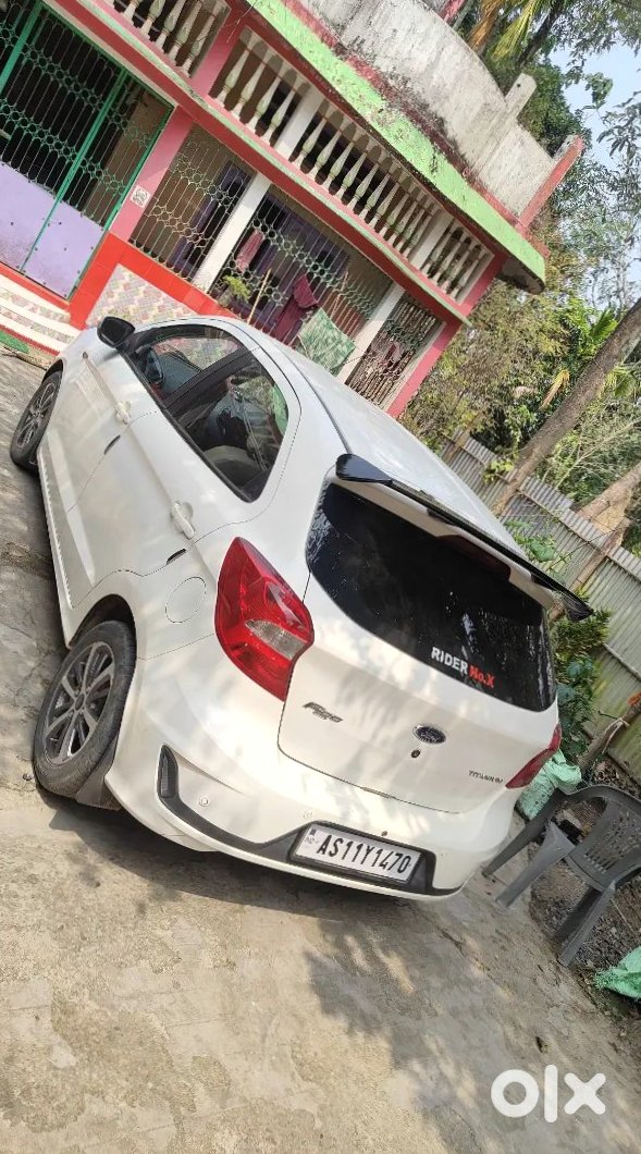 Ford Figo 2015 - Cheap And Reliable