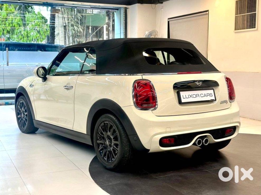 Mini Cooper Convertible 2015