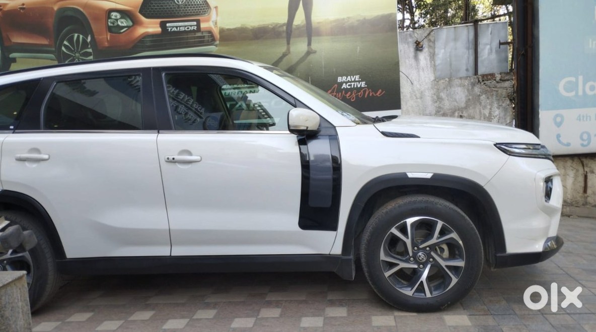 Toyota Urban Cruiser Hyryder Petrol