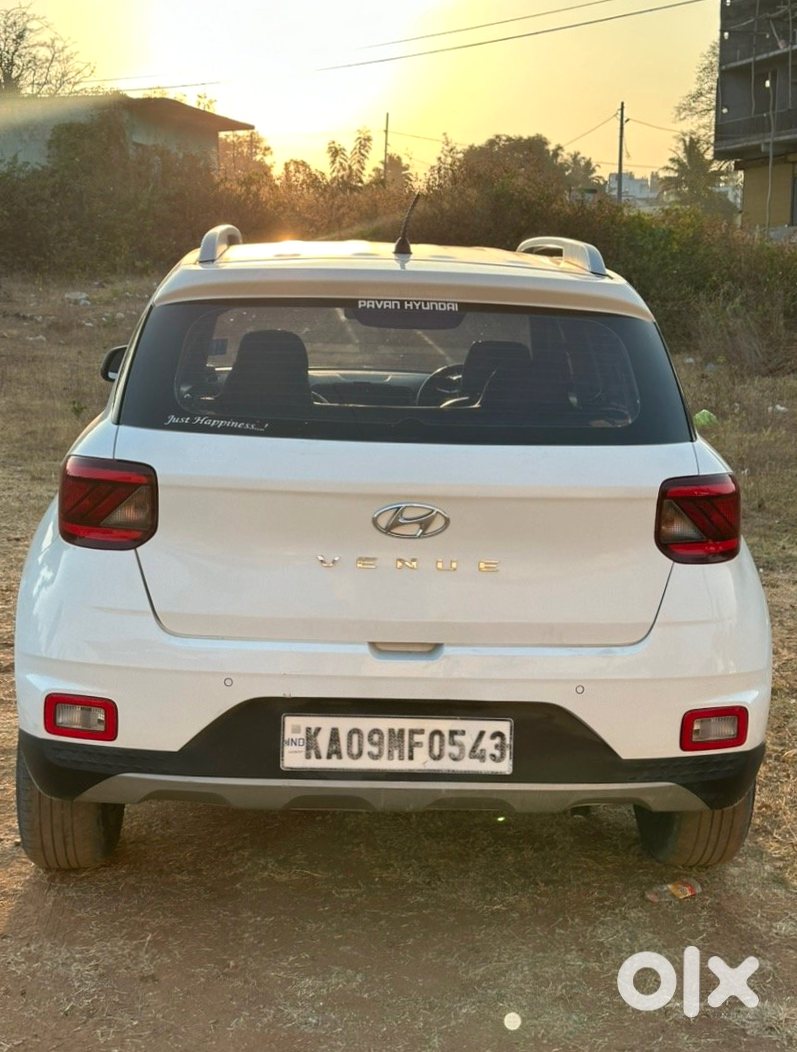 Hyundai Venue 2017 Cng