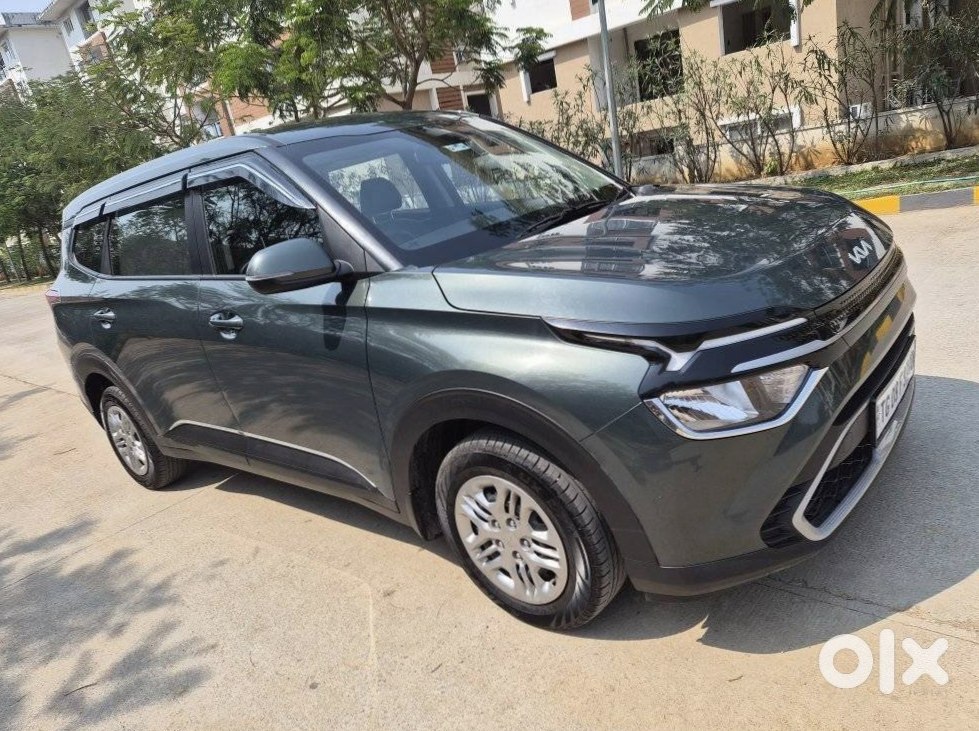 Kia Carens 7-seater Manual